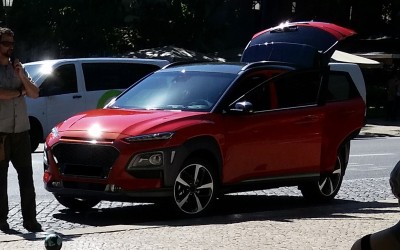 Το Hyundai Kona χωρίς καμουφλάζ