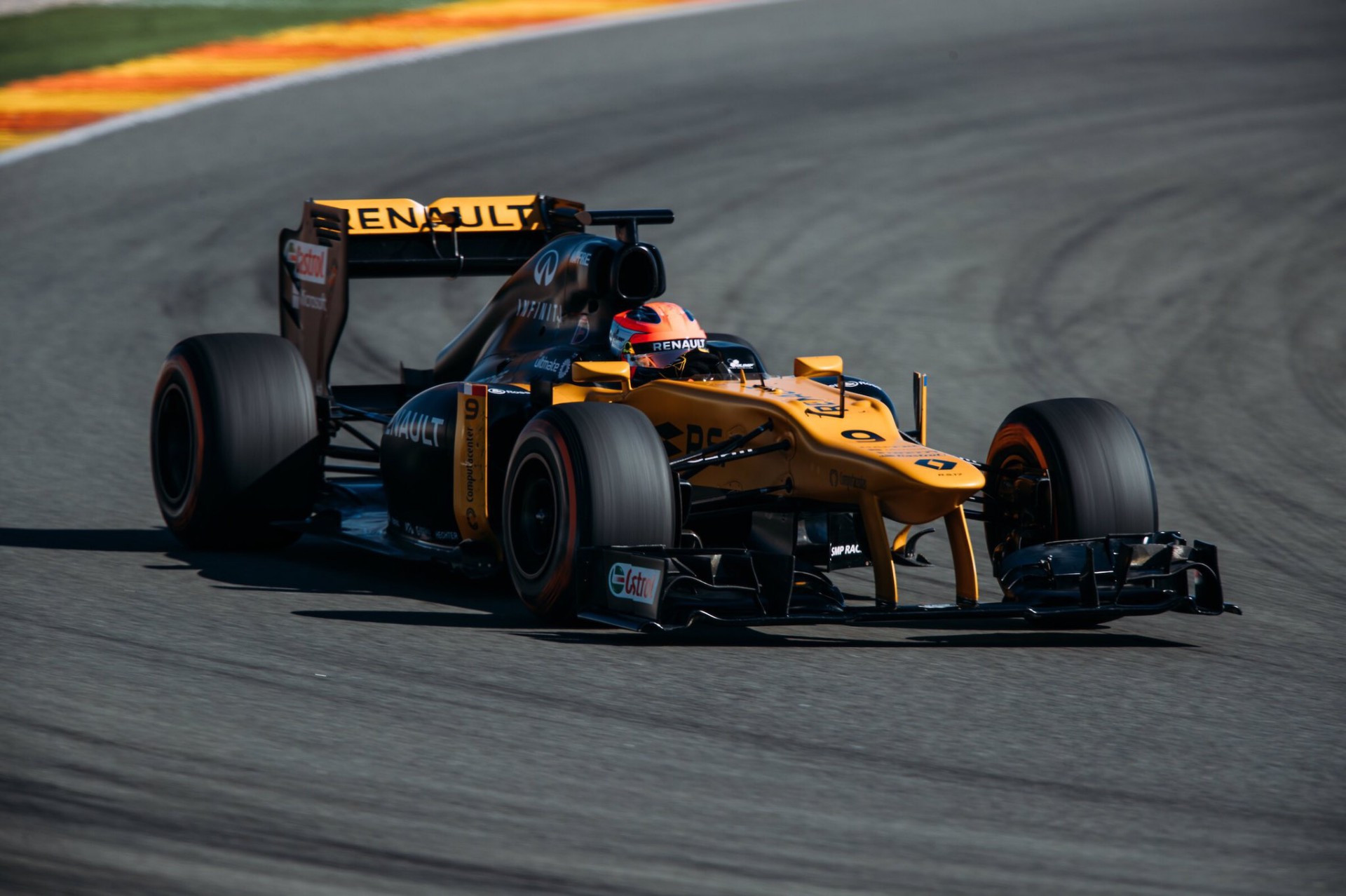 F1: 115 γύρους με μονοθέσιο της Renault ο Kubica!
