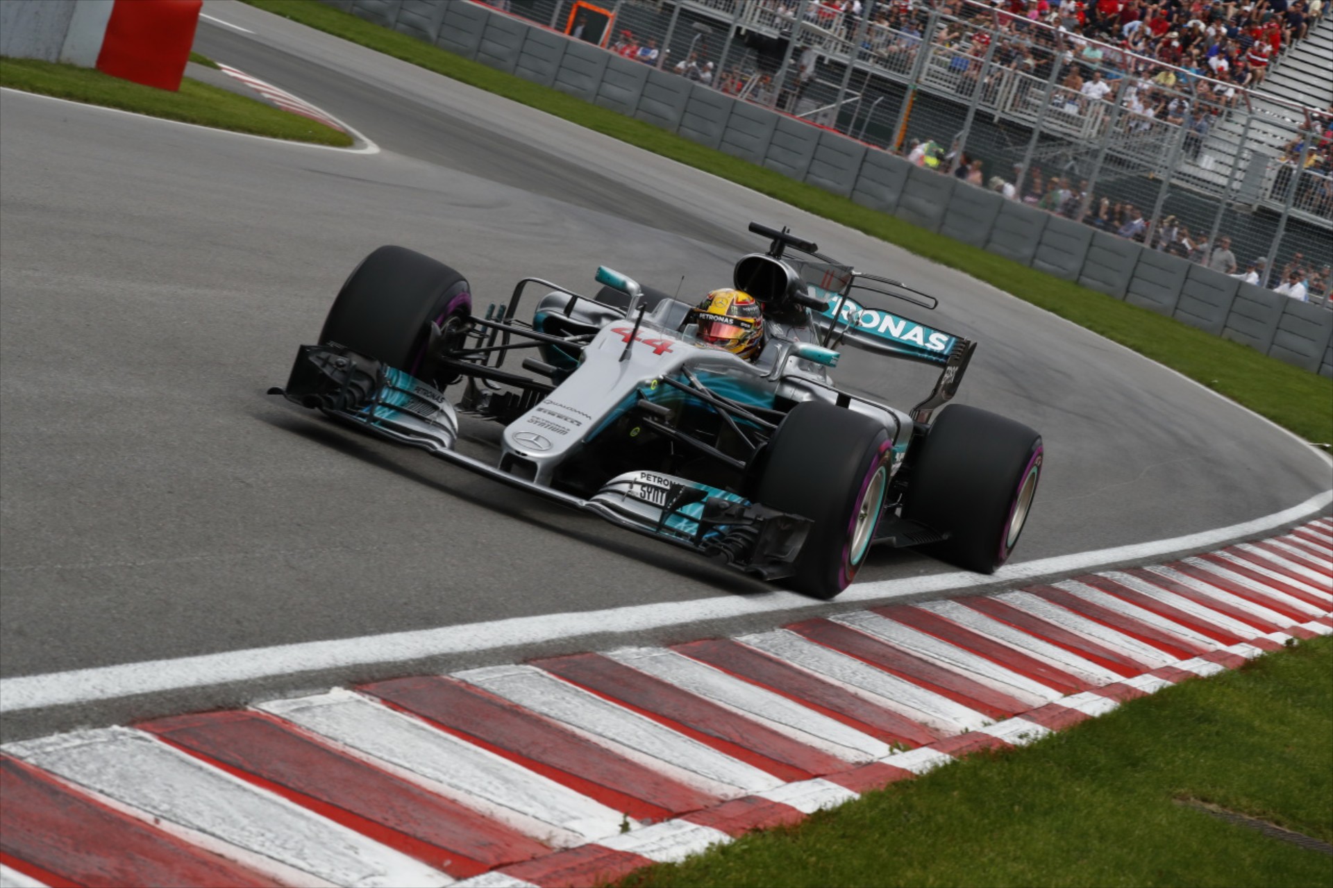 F1: Νικητής ο Hamilton, οδηγός του αγώνα ο Vettel