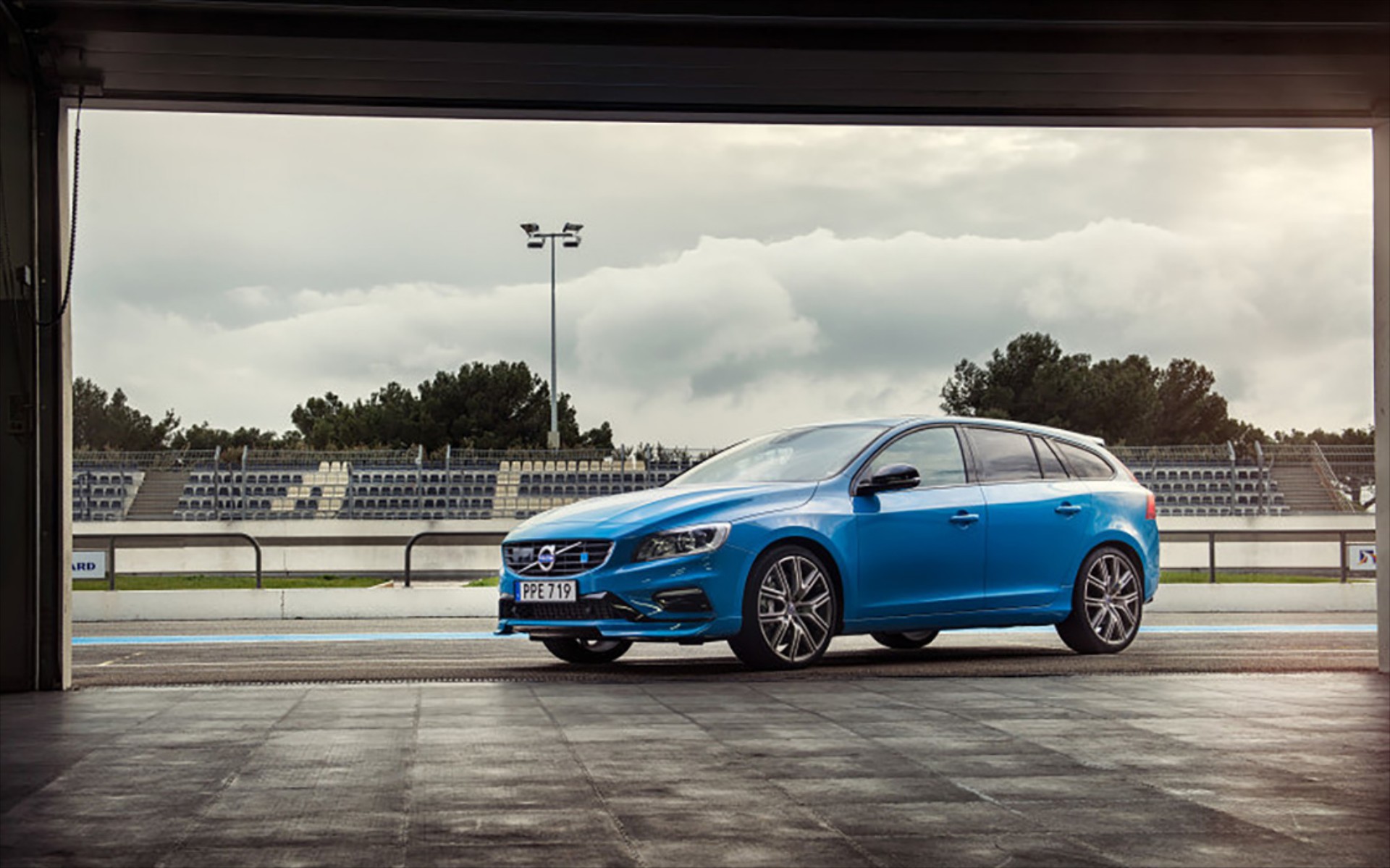 Η Polestar θα κατασκευάζει ηλεκτρικά επιδόσεων