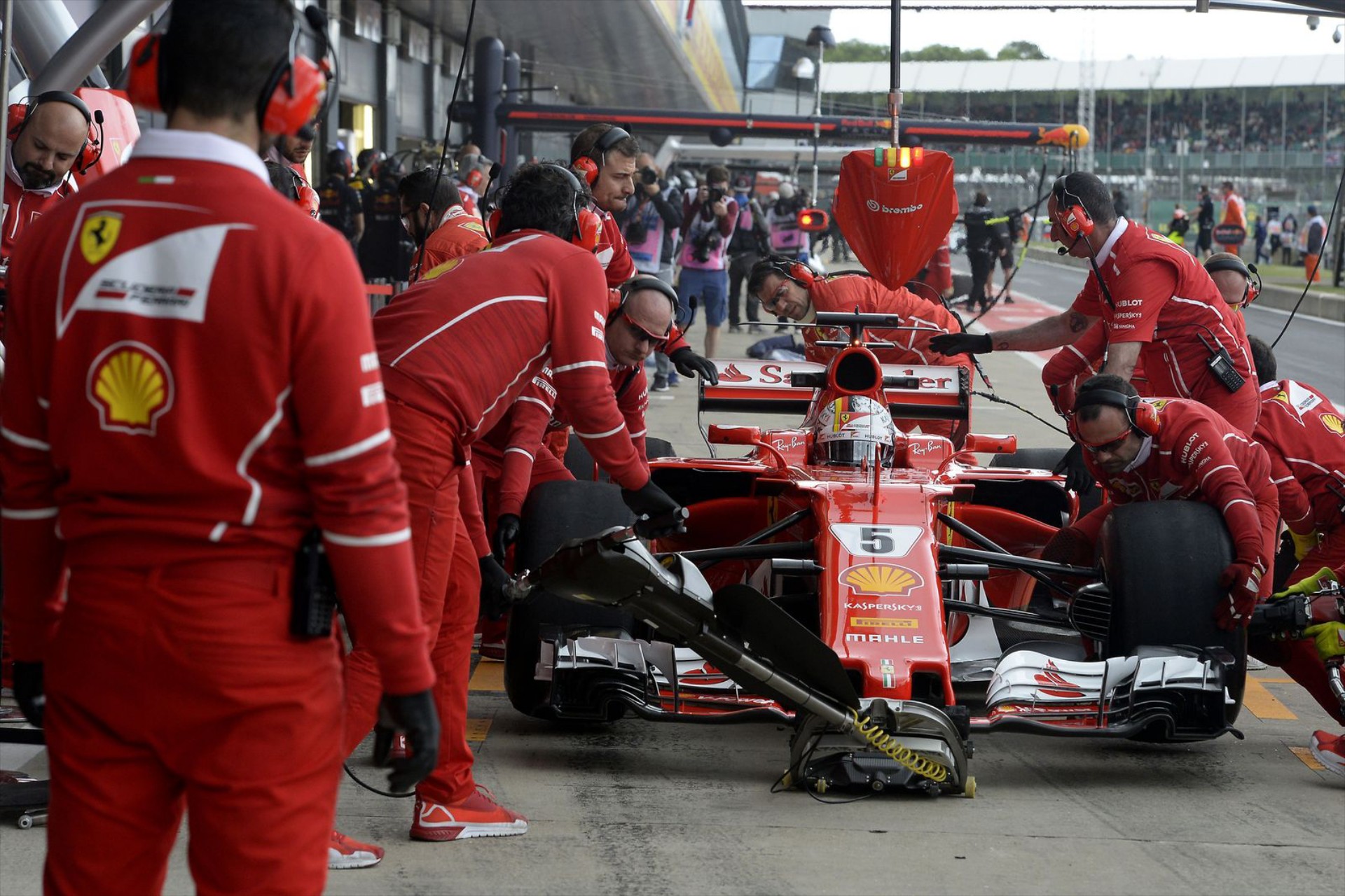 F1: Κρίσιμος ο αγώνας στην Ουγγαρία για την Ferrari