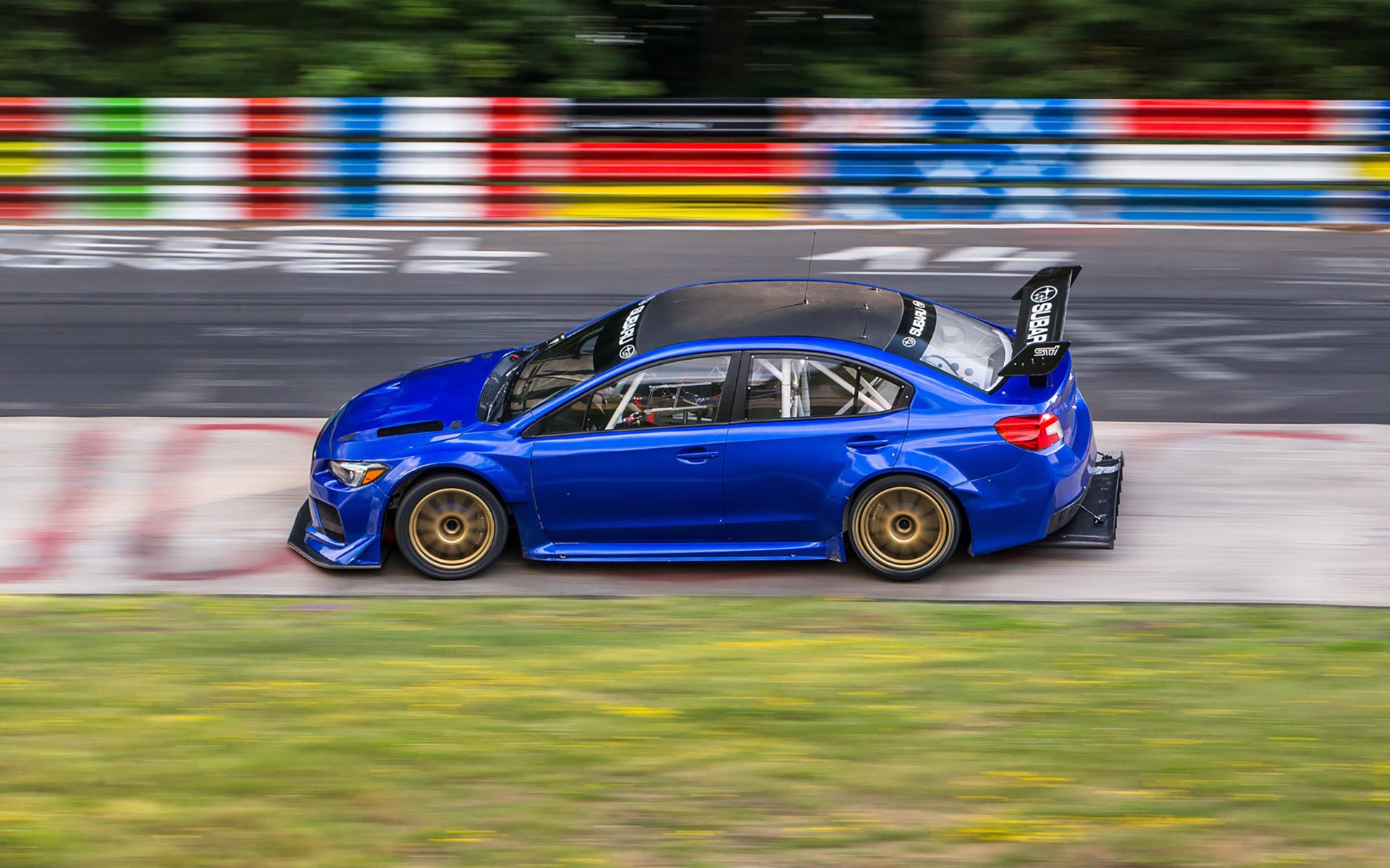 7 λεπτά απόλαυσης: Όλος ο γύρος του Subaru στο Nurburgring!