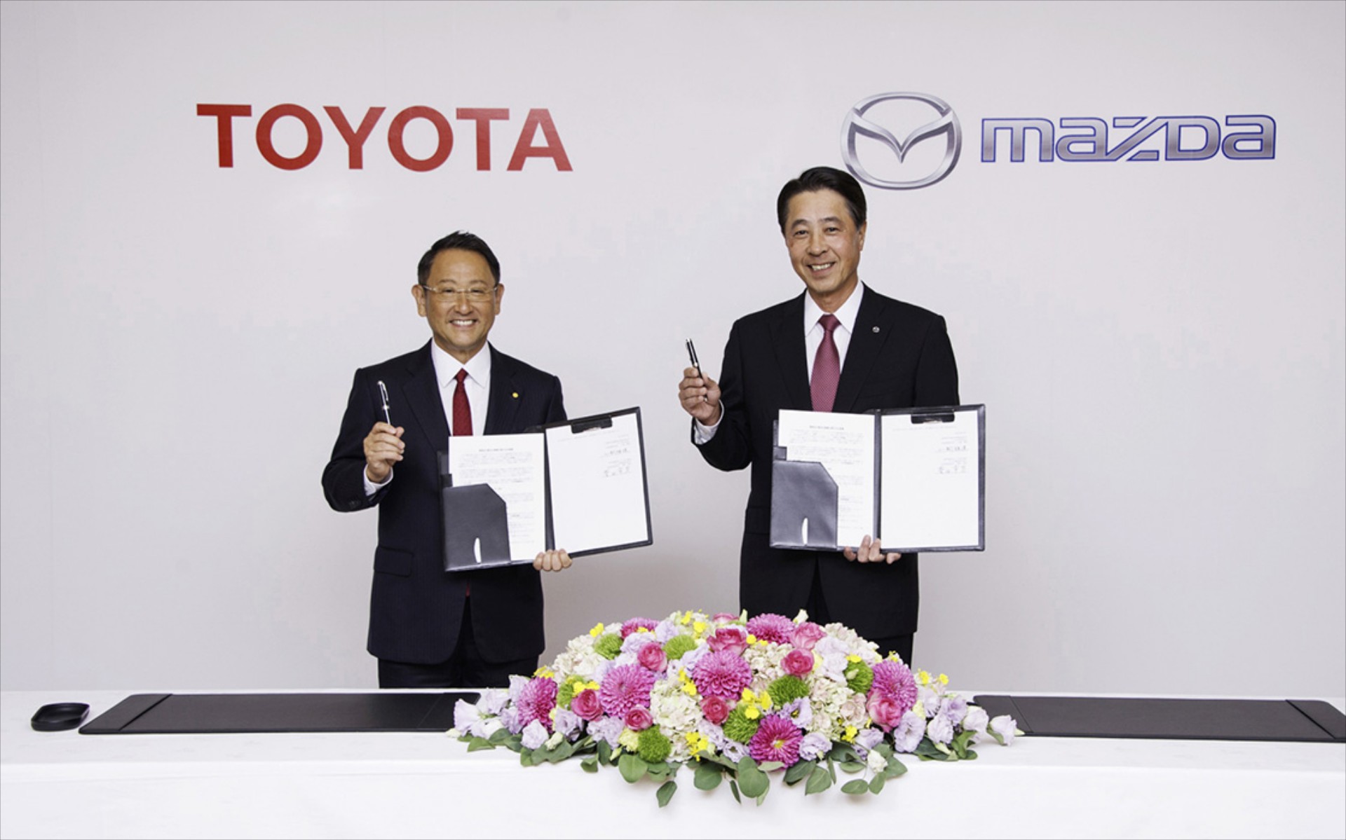 Toyota και Mazda θα... ηλεκτριστούν μαζί