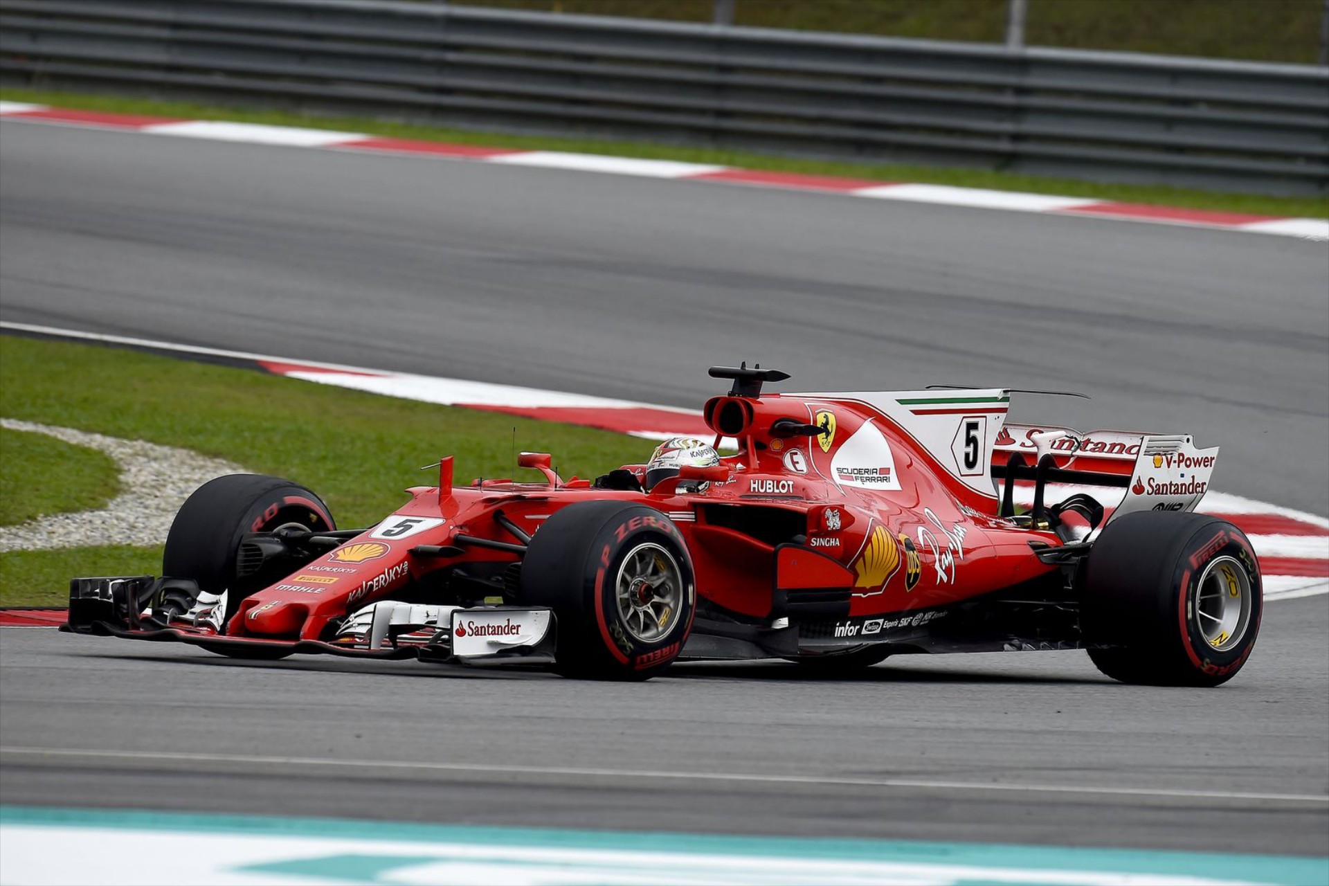 F1: Ο Vettel ρίσκαρε με ποινή μετά την λήξη του αγώνα στην Μαλαισία;