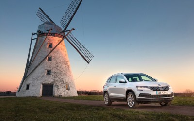 ΟΔΗΓΟΥΜΕ τα νέα Skoda Karoq 1.0 TSI, 1.5 TSI & 1.6 TDI