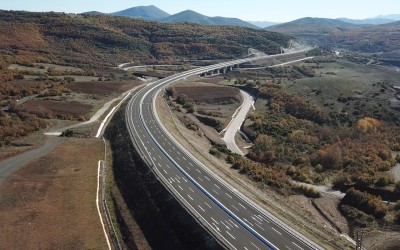 Εντυπωσιακό video: 2,5 χρόνια κατασκευής γέφυρας μέσα σε 1 λεπτό! 