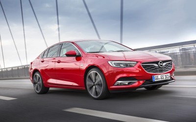 Τις 100.000 παραγγελίες έφθασε το νέο Insignia