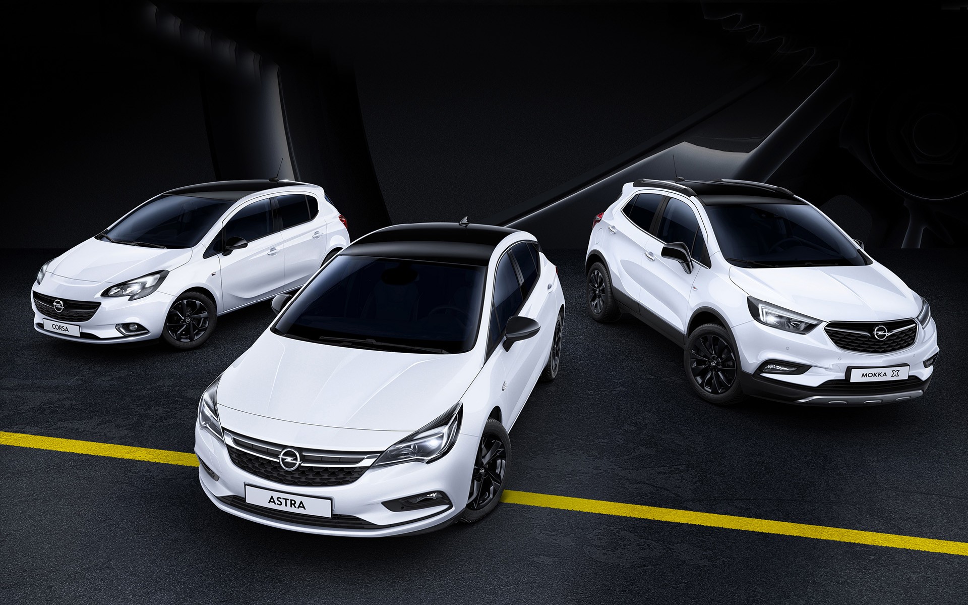 Άσπρο-Μαύρο: Η νέα τάση στα μοντέλα της Opel