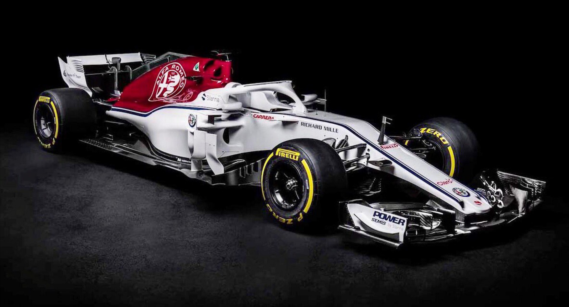 F1:  Η Alfa Romeo Sauber C37 παρουσιάστηκε στο κοινό