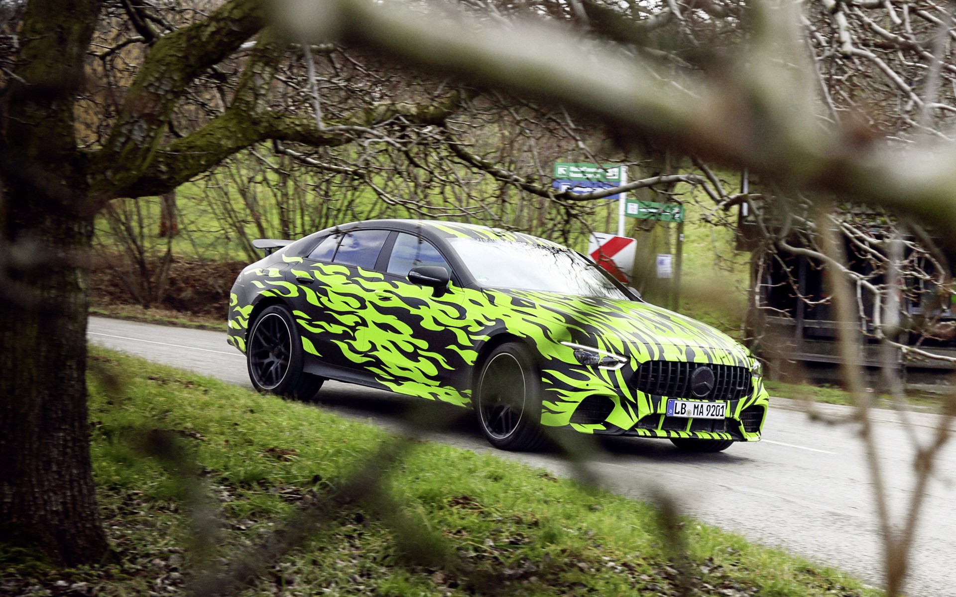 Το μεγάλο 4θυρο coupe επιδόσεων της Mercedes-AMG