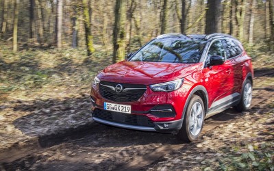 Έτσι λειτουργεί το σύστημα πρόσφυσης του Grandland X (vid)