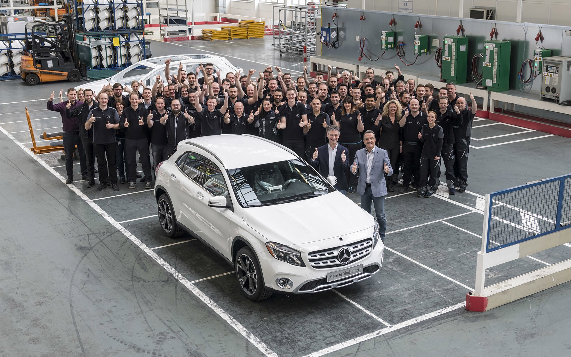 Νέο εργοστάσιο για την Mercedes-Benz GLA