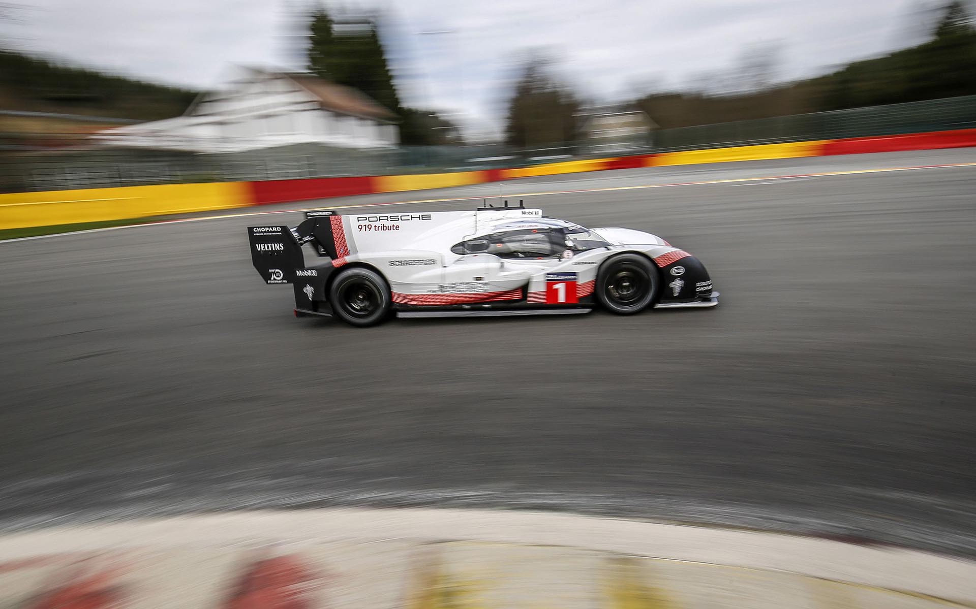Πιο γρήγορη από F1 η Porsche 919 Hybrid Evo