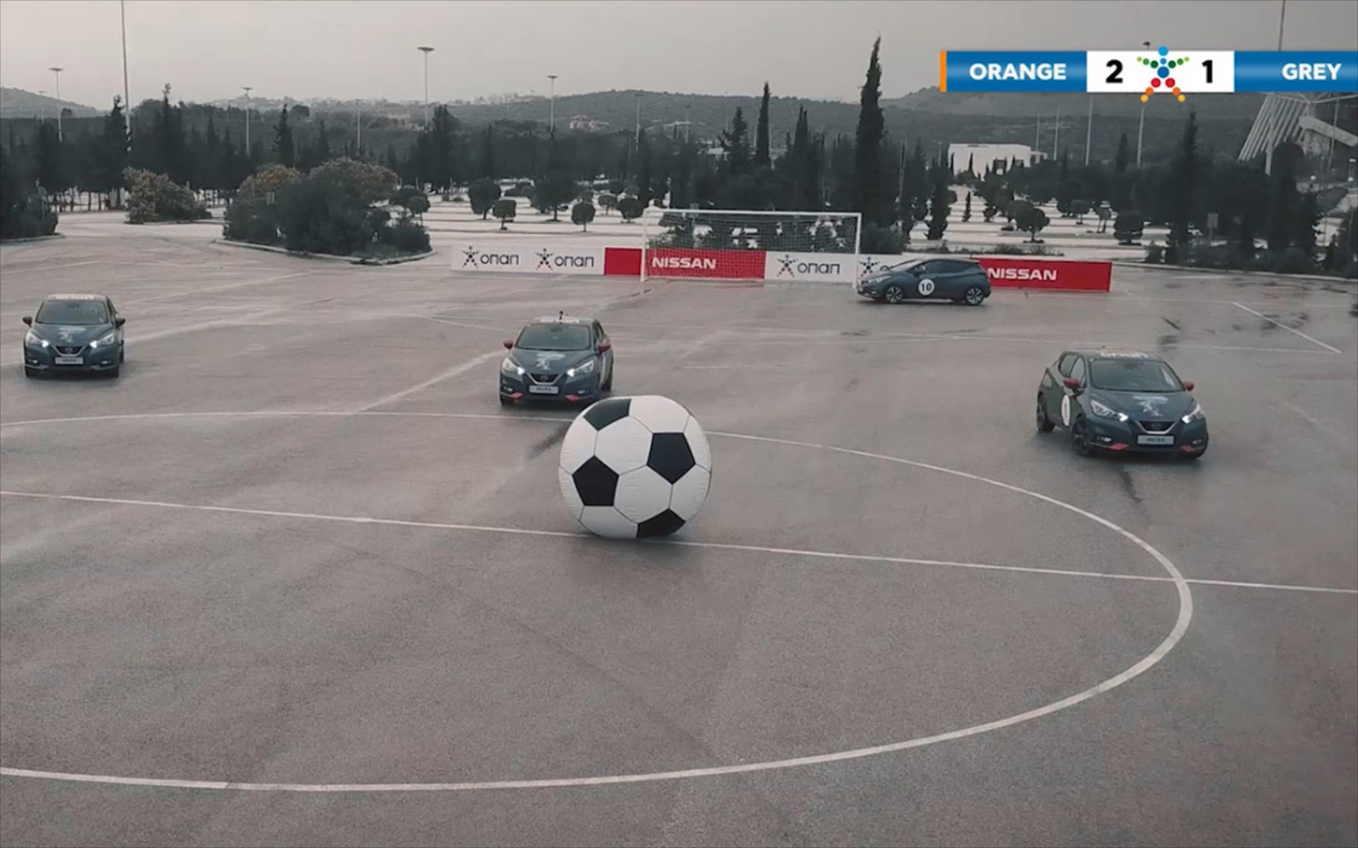 Τα Nissan Micra παίζουν μπάλα! (vid)