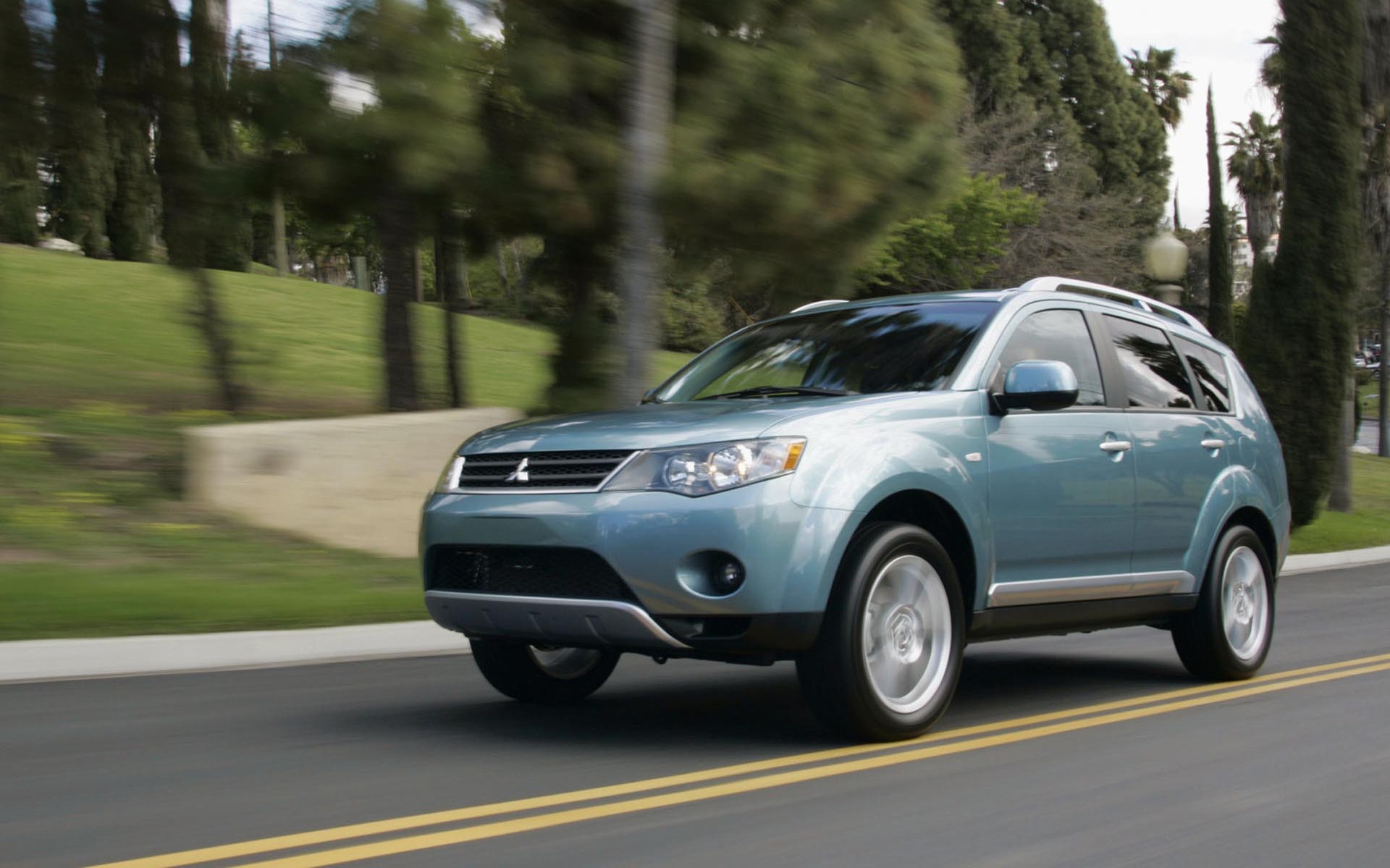 Ανάκληση Mitsubishi Outlander