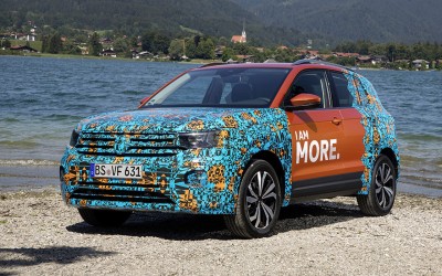 Το T-Cross είναι το νέο μικρό SUV της Volkswagen (vid)