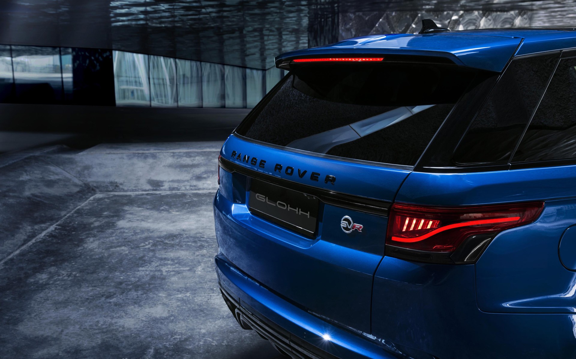 Εντυπωσιακά πίσω φώτα για το Range Rover Sport (vid)