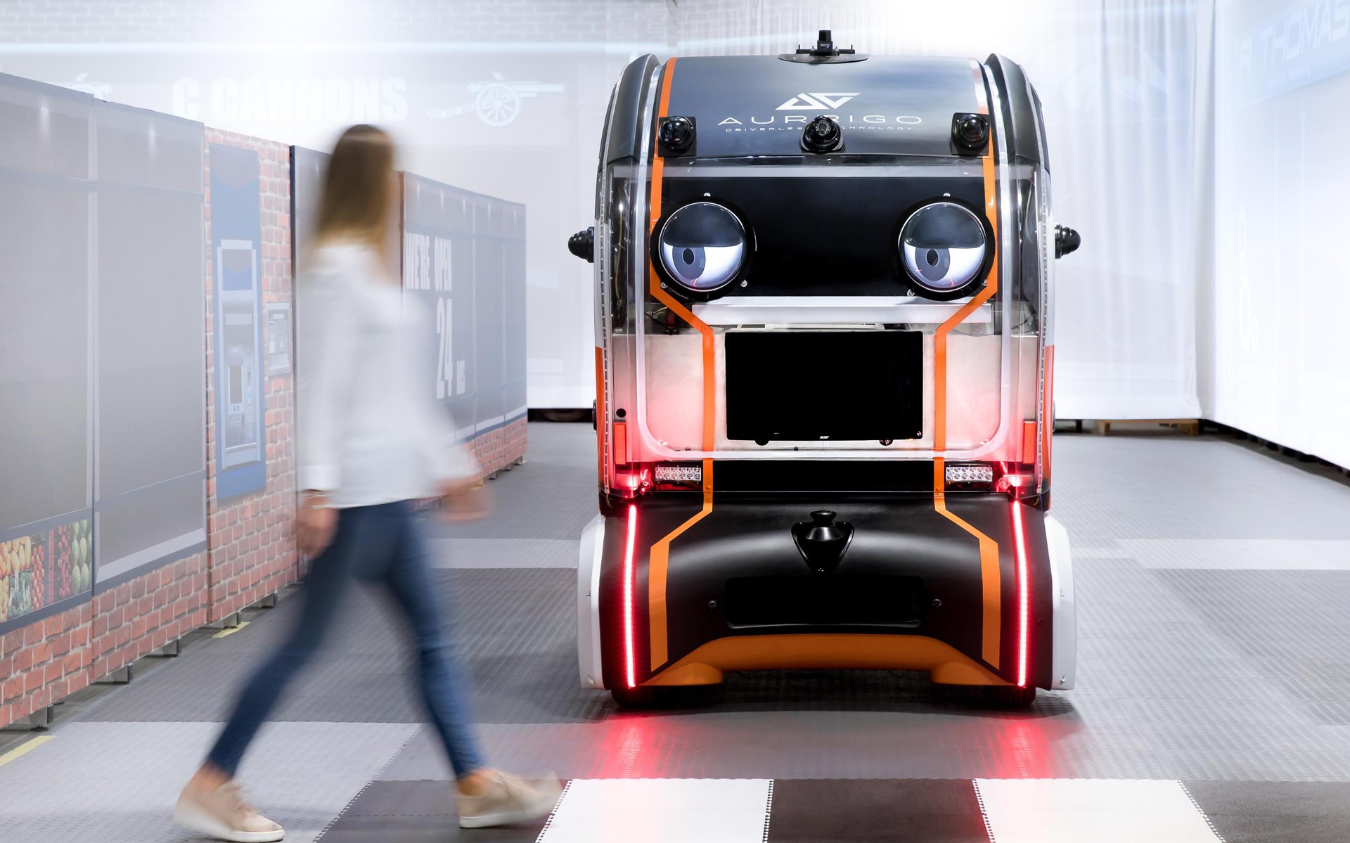 Με μάτια τα αυτόνομα οχήματα του μέλλοντος! (vid)