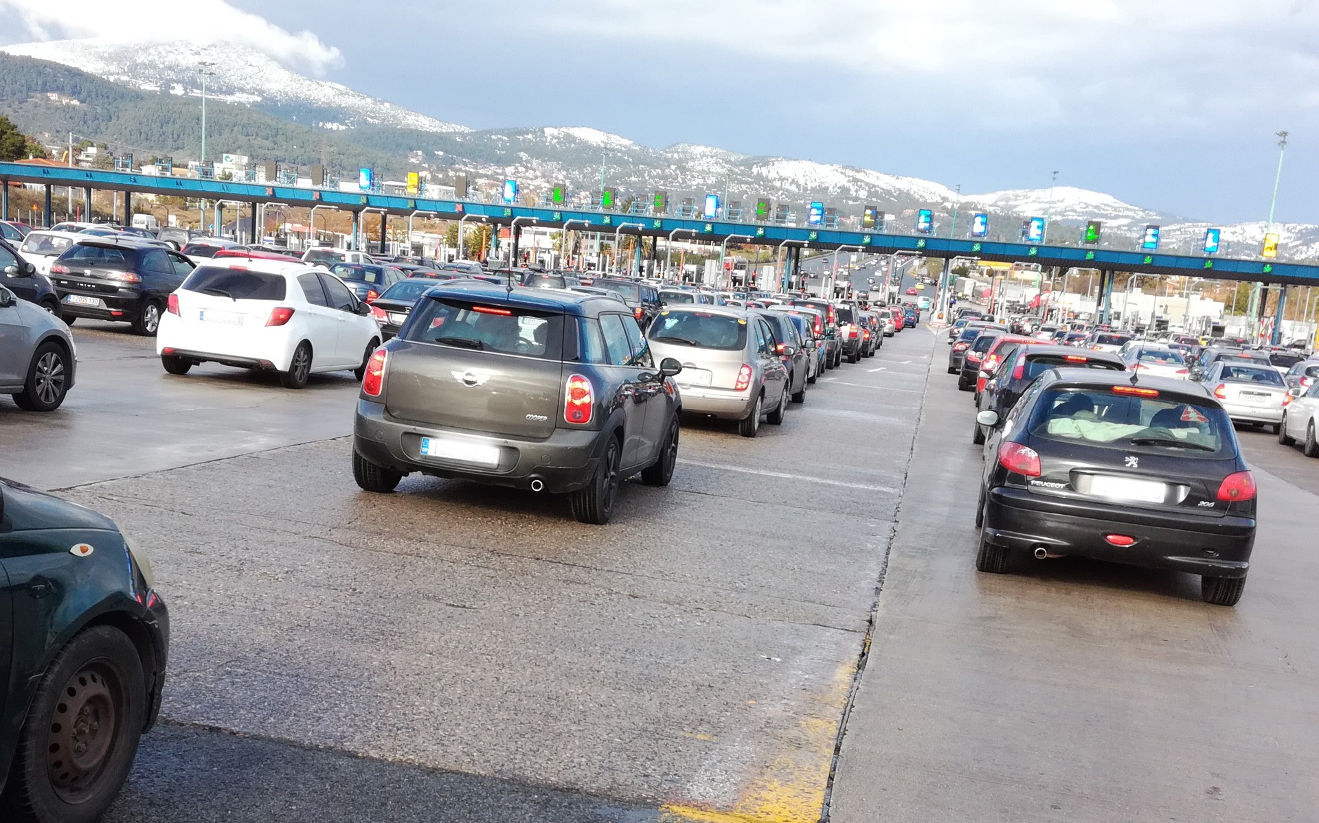 Τσίπρας: Αναλογικά τα διόδια στους αυτοκινητοδρόμους