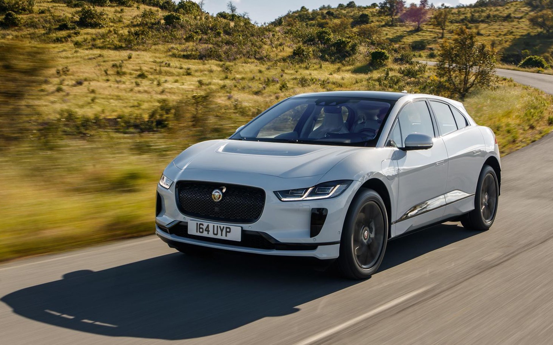 Οι πωλήσεις της ηλεκτρικής Jaguar πάνε