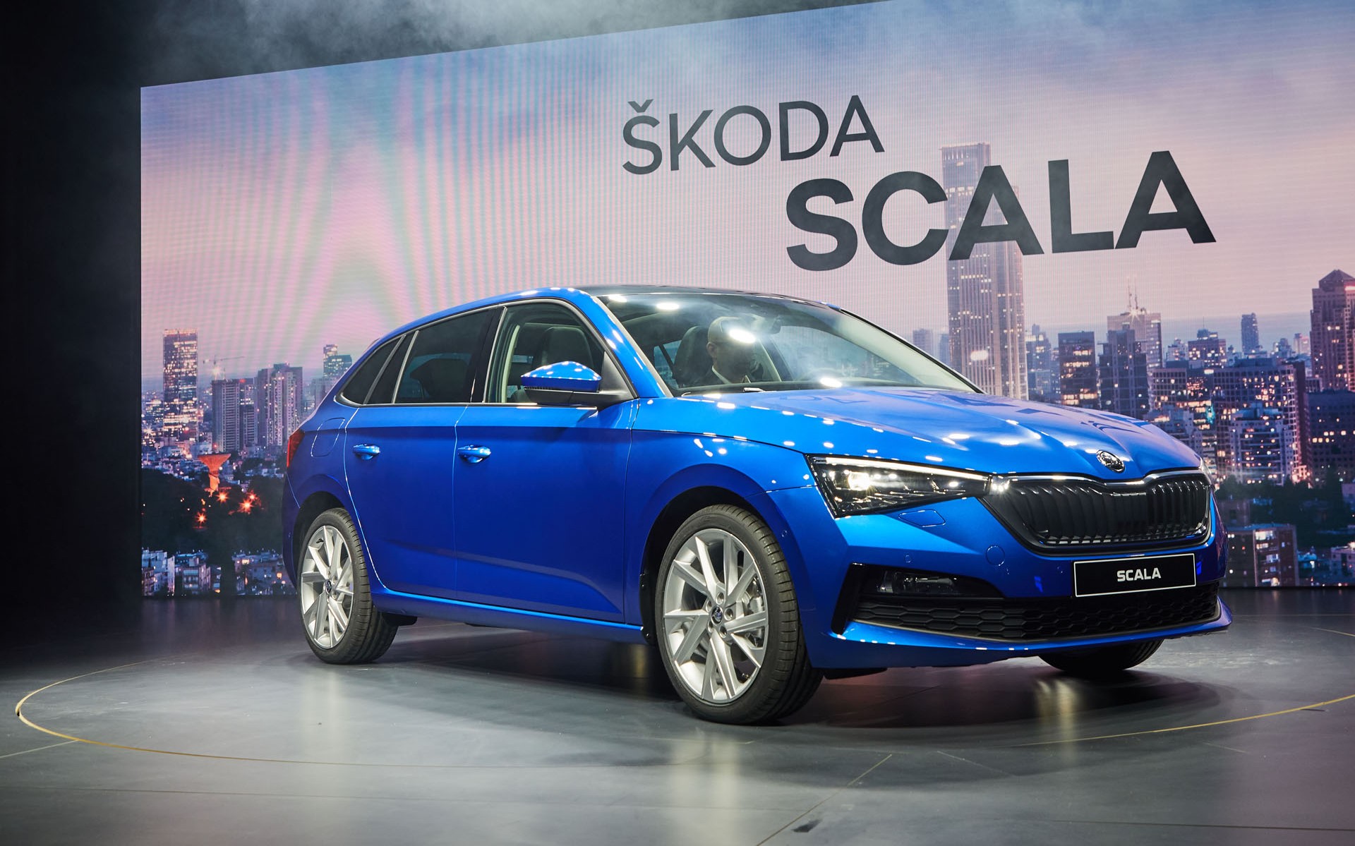 Skoda Scala: Στην Ελλάδα πριν το καλοκαίρι (vid)