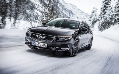 Eπετειακή προσφορά: Opel Insignia “120 Years” από 21.100€