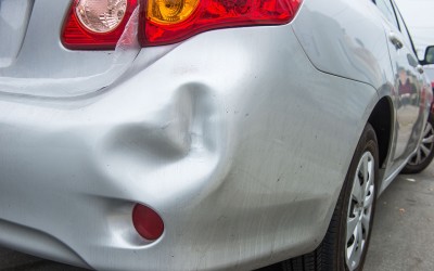 Εσείς αφήνετε σημείωμα όταν χτυπάτε ένα άλλο αυτοκίνητο;