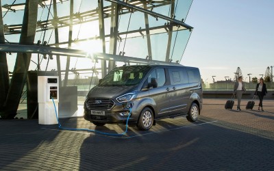 Ηλεκτρικά Ford Transit Custom και Tourneo Custom