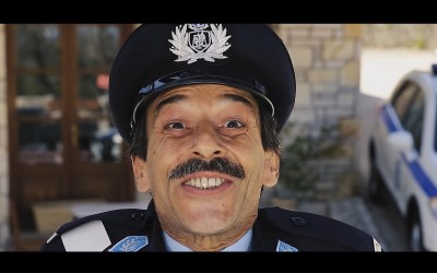 Επικό βίντεο της ΕΛΑΣ: Καλό Πάσχα στο χωριό με αστυνομικό… μορφή! (video)