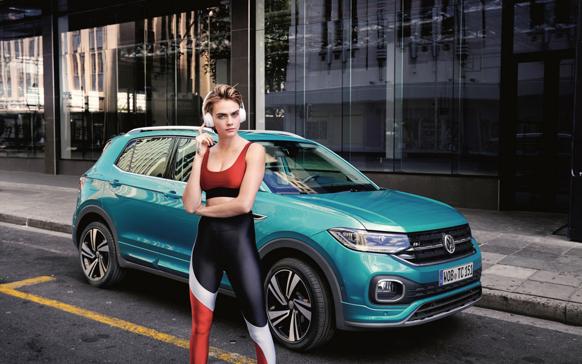Το T-Cross και η Cara Delevingne είναι… ένα