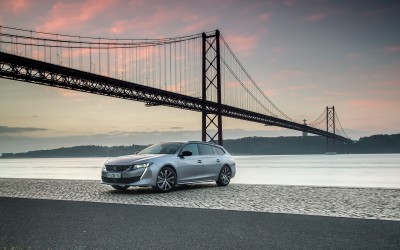 Ευρωπαϊκό ντεμπούτο για το Peugeot 508 station wagon (vid)