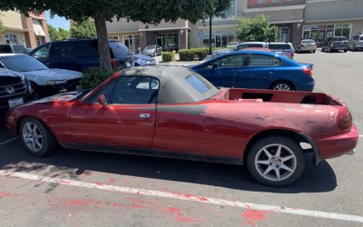Με ποια λογική μετατρέπεις ένα Mazda MX-5 σε… αγροτικό;