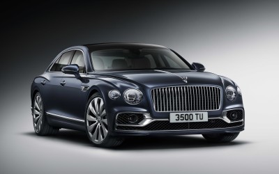 Νέα Bentley Flying Spur: Υπερπολυτελής και με 635 ίππους (video)