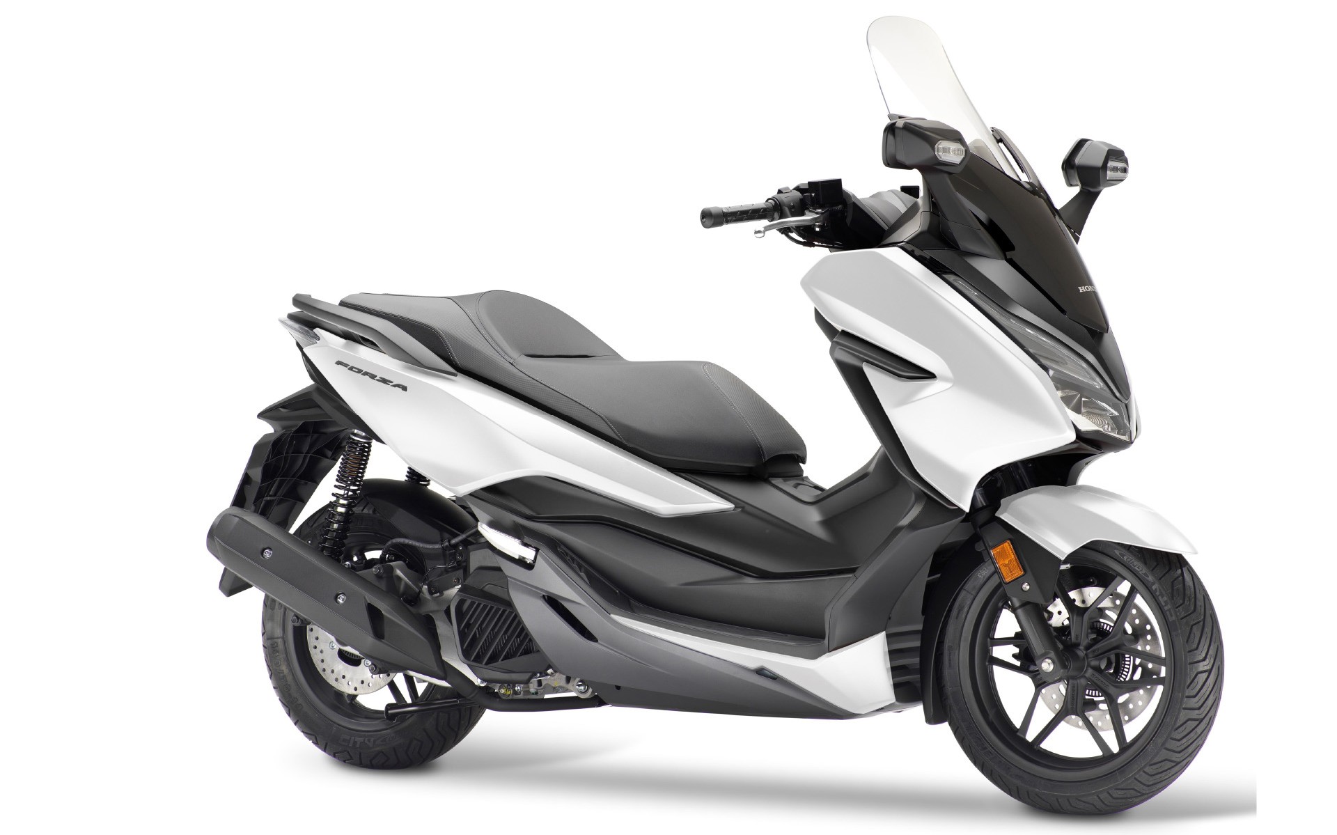 Έκπτωση 500 ευρώ στο Honda Forza 125