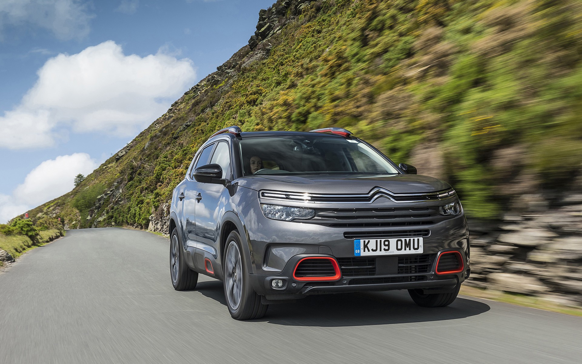 Υψηλές πωλήσεις για το νέο Citroen C5 Aircross