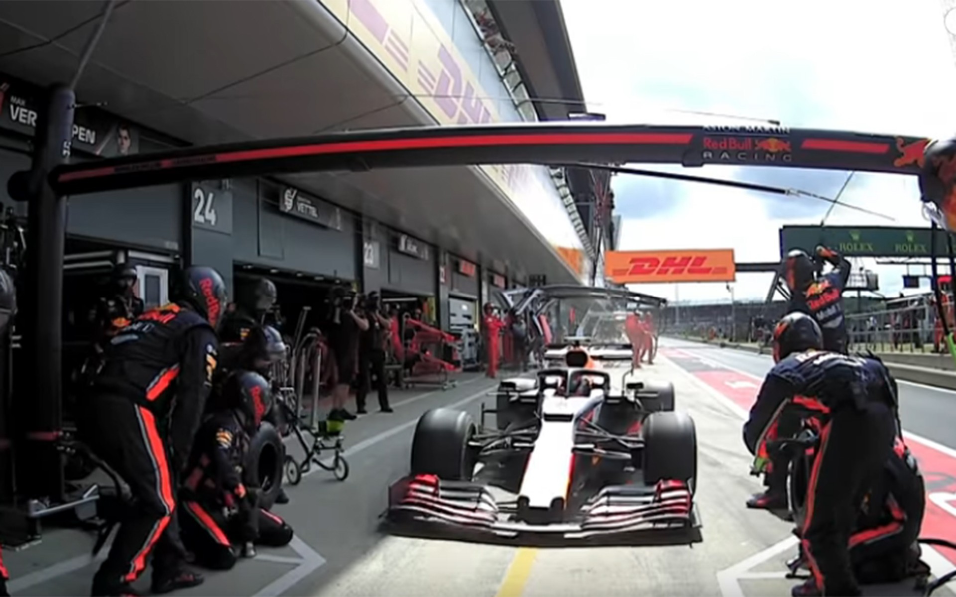 Νέο ρεκόρ σε pitstop: Απίστευτος χρόνος! (video)