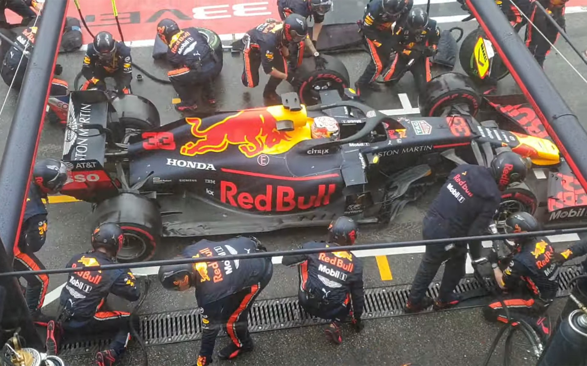 1,88’’ στα pits ο Verstappen, ένα ολόκληρο λεπτό ο Hamilton! (video)