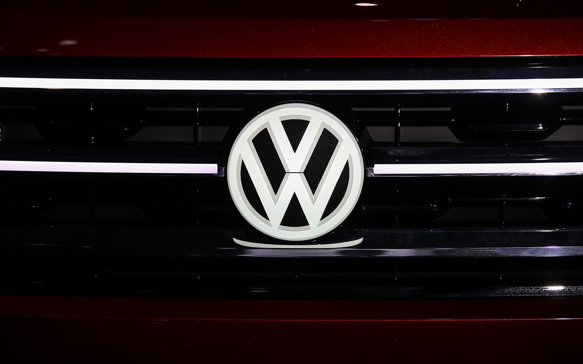 Η Volkswagen αποκτά νέο λογότυπο!