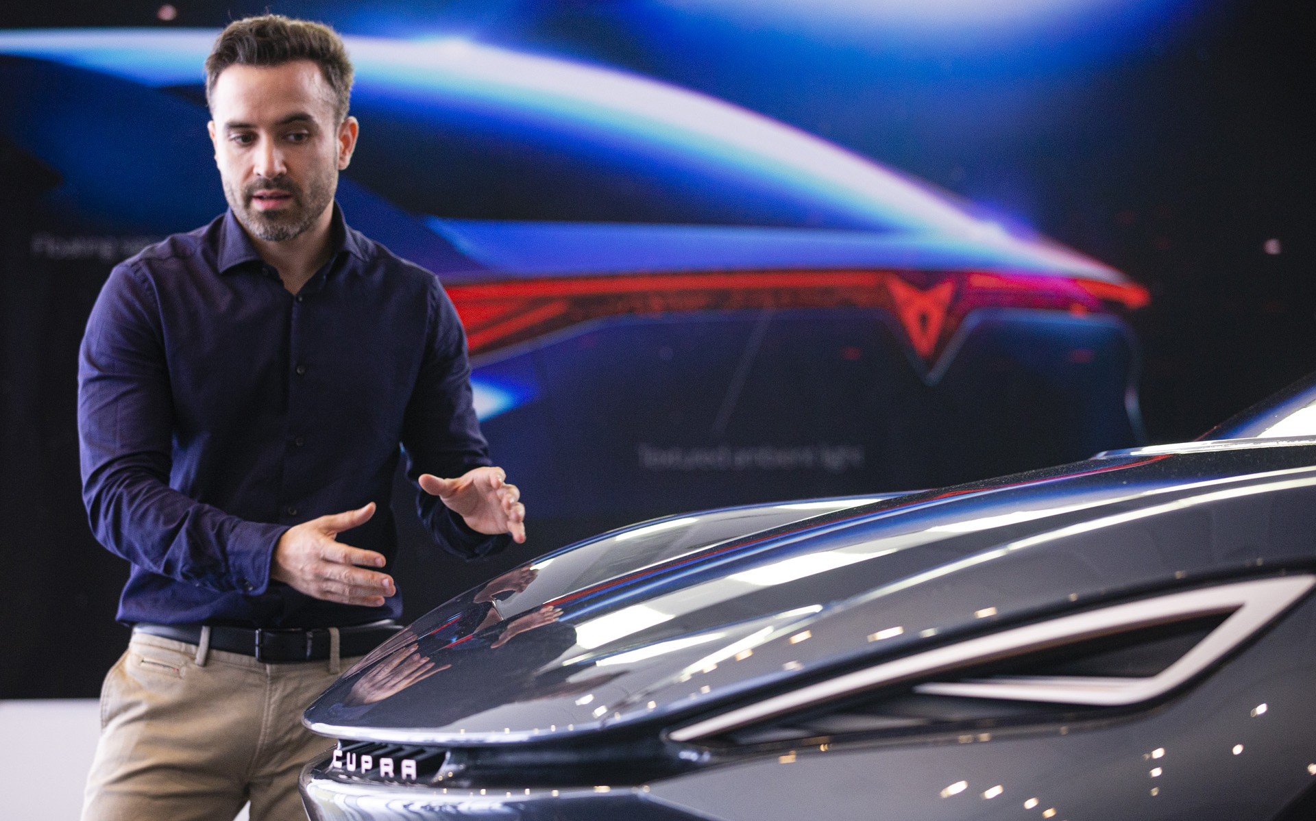 Πώς σχεδιάζεται ένα ηλεκτρικό αυτοκίνητο; (vid)