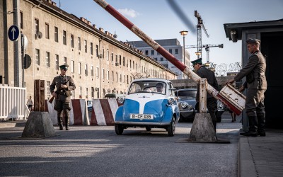 Απόδραση από το Ανατολικό Βερολίνο με BMW Isetta! (vid)