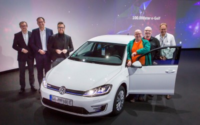 Τις 100.000 έφθασαν οι πωλήσεις του ηλεκτρικού Golf
