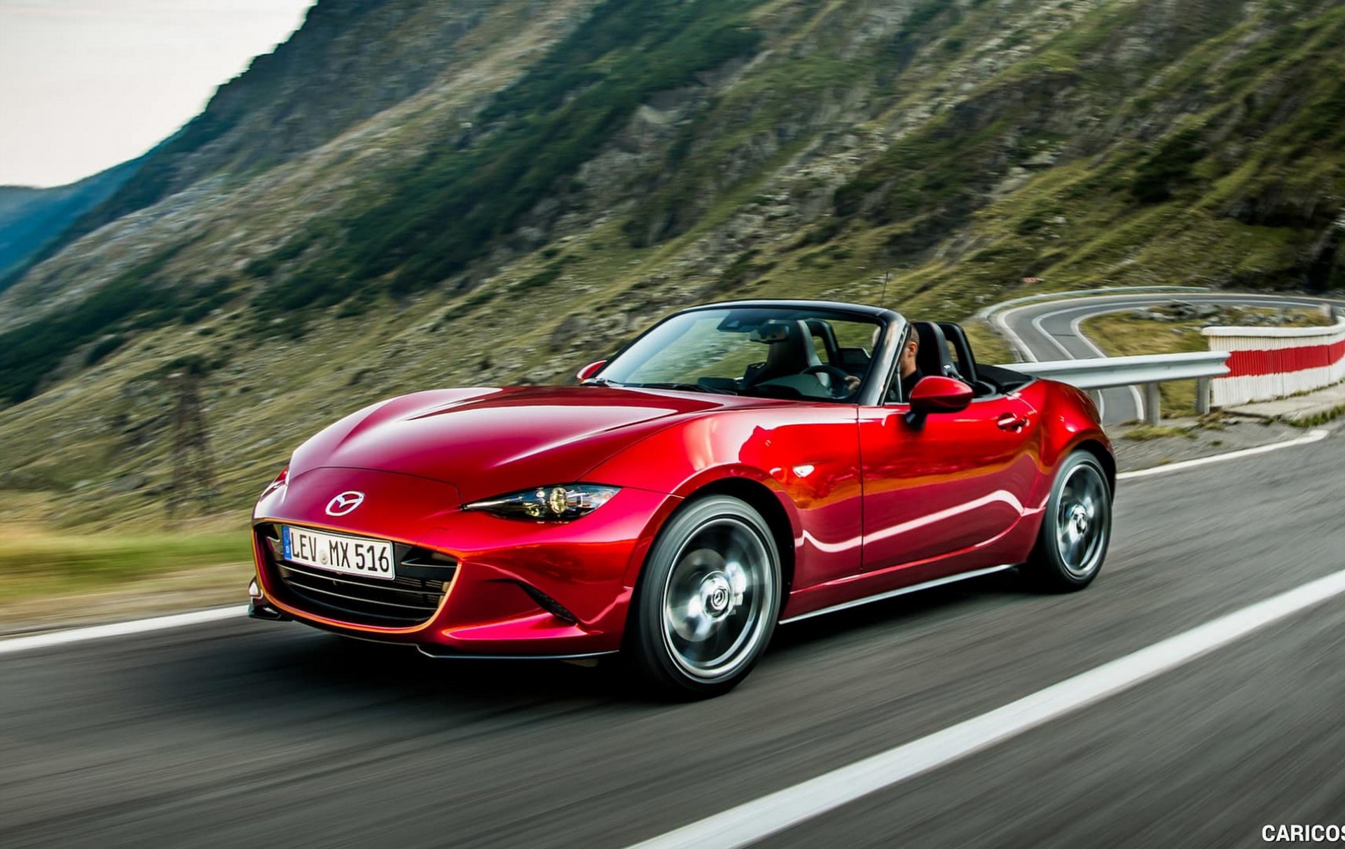 Υβριδικό το νέο Mazda MX-5;