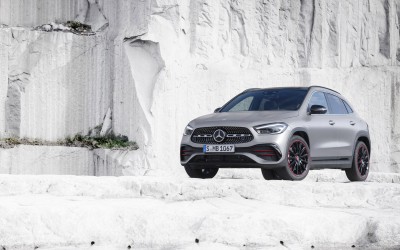Πιο SUV από πριν: Η νέα Mercedes-Benz GLA (vid)