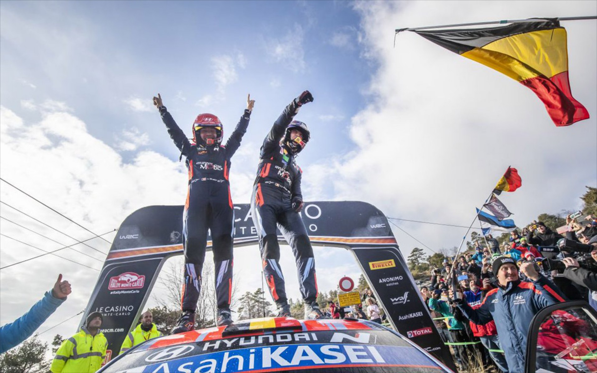 WRC Μόντε Κάρλο: Πρώτη νίκη για τον Neuville (vid)