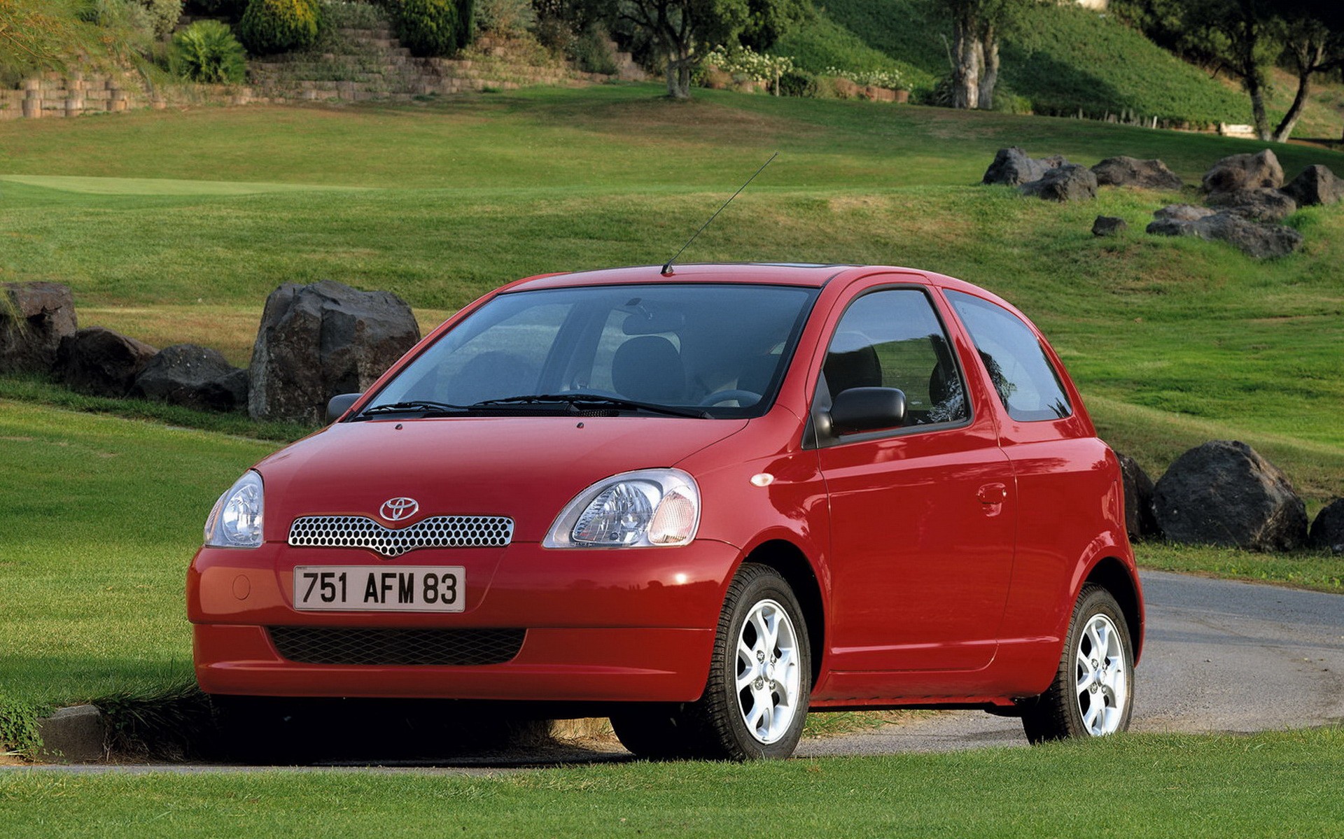 Ανάκληση Toyota Yaris, RAV4, Starlet και Celica