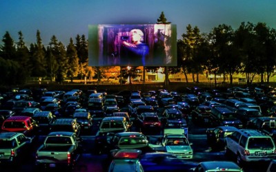 Κορονοϊός: Επανέρχεται η μόδα των drive-in cinema! (video)