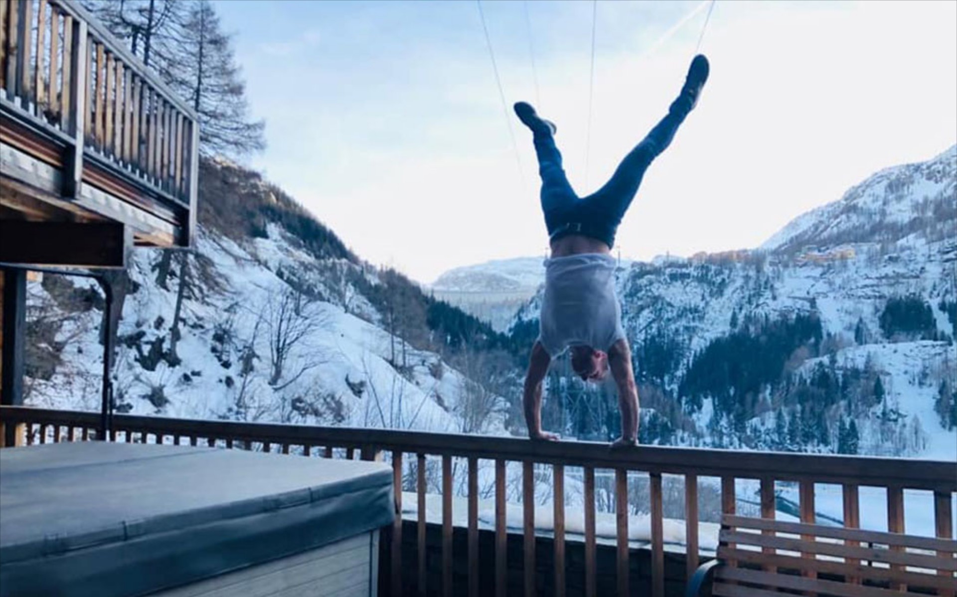 Ο Loeb παραδίδει μαθήματα… στο t-shirt challenge