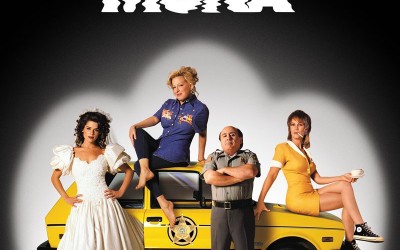 #μένουμε_σπίτι: Car Movies – Drowning Mona