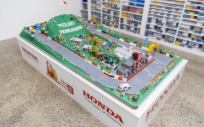 Πόσα τουβλάκια Lego χρειάστηκαν για το Mount Panorama της Honda [Video]