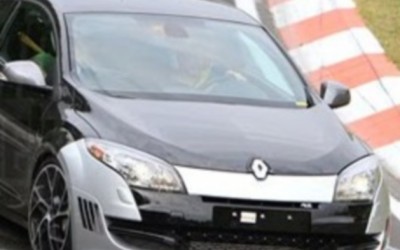 Το Renault Megane RS στο γυμναστήριο!